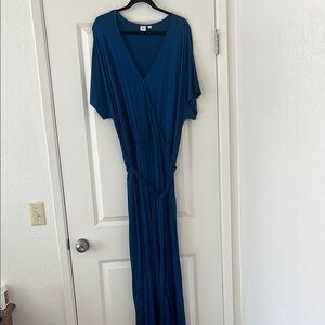 GAP Romper, Stretchy with Short Sleeves and a Waist Tie